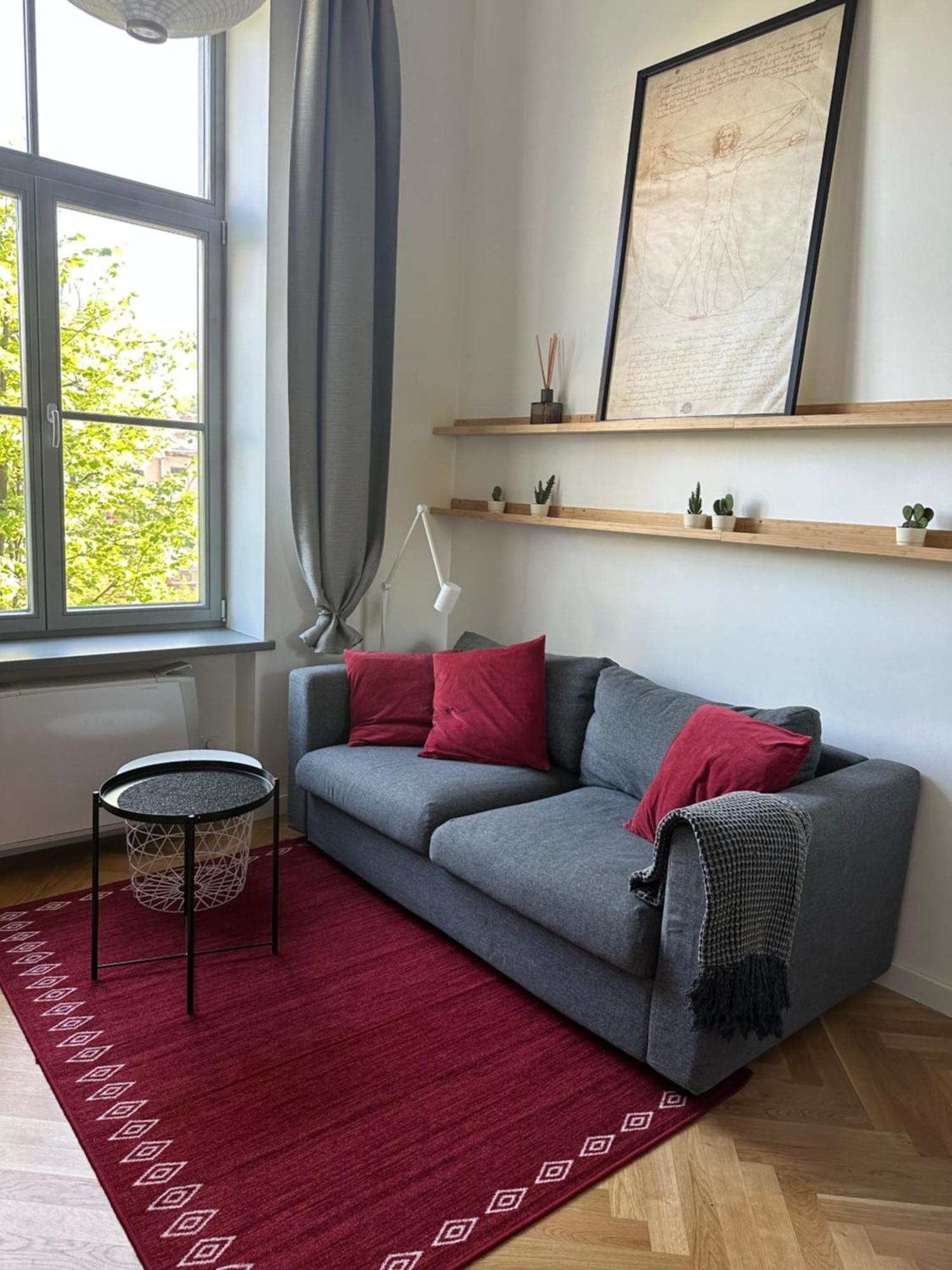 M Loft2 *